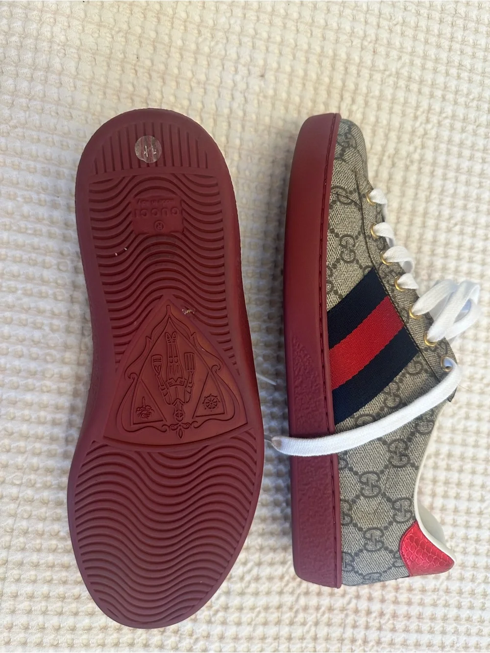 Gucci GG Supreme Low-Top Sneakers with Red/Blue Web and Red Sole